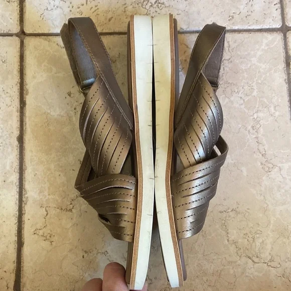 Timberland Adley Shore Cross Band Leather Sandals in Bronze 8.5 - Picture 4 of 10